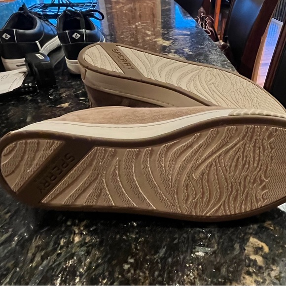Sperry size 9 - Picture 4 of 4